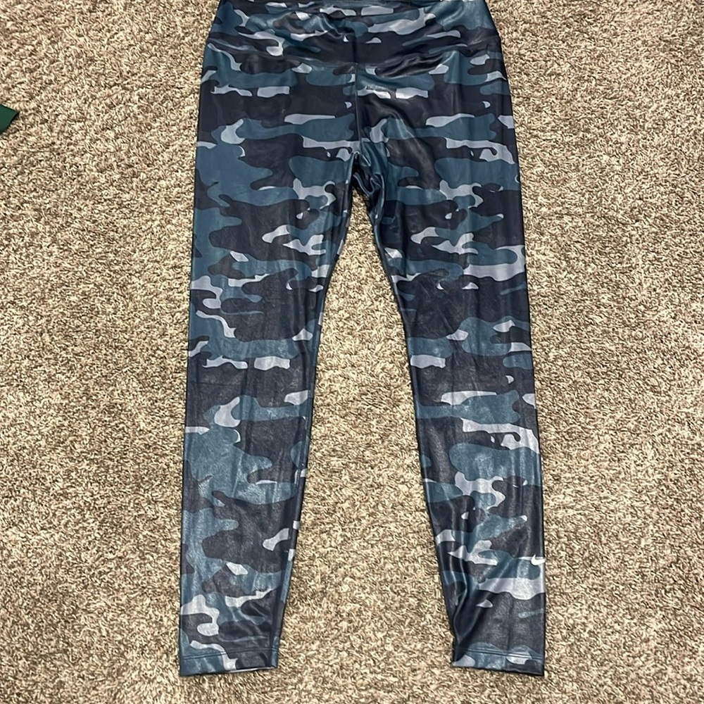 Nike DriFIT One Mid-Rise Shiny Blue Camouflage Leggings Full Length NWT XL